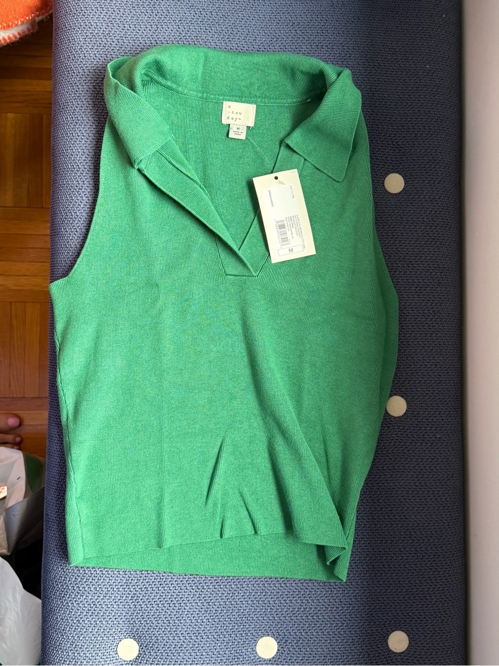 a new day Green Sleeveless Polo Knit Top